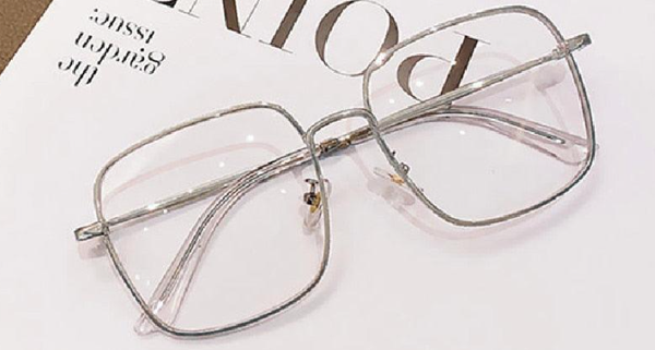 Do Oversized Round Glasses Suit Your Face Shape?