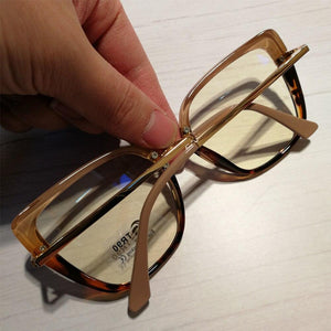 Hotony Women's Full Rim Cat Eye TR 90 - Customized Prescription Sunglasses and Spectacles