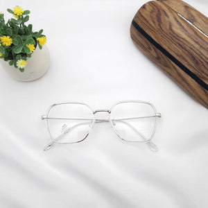 Spectacles - Customized Prescription Sunglasses and Spectacles